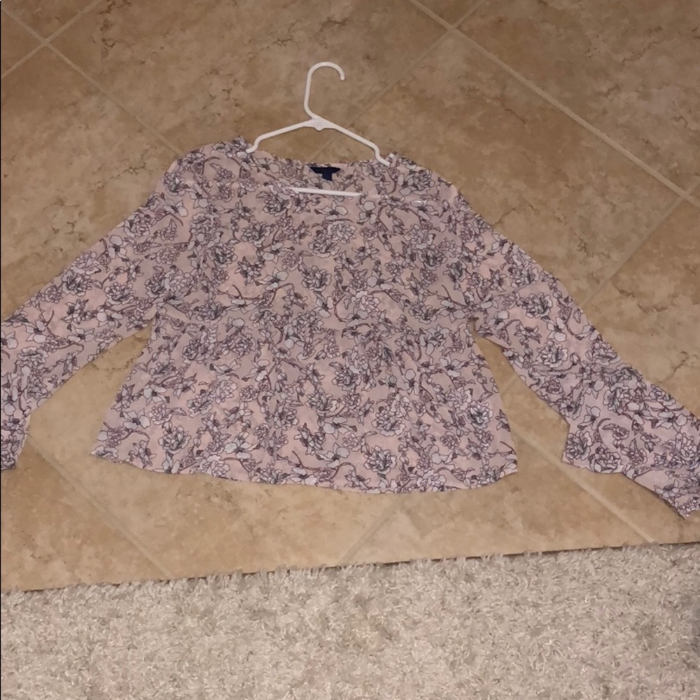 pink business shirt